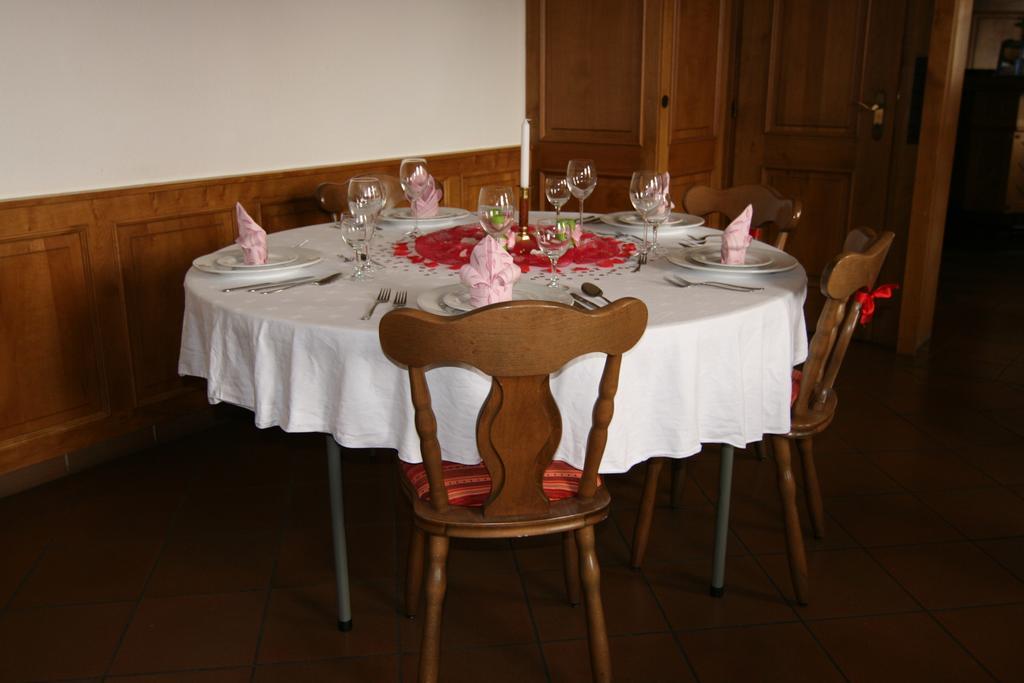 Hotel Lindenhof Rhynern Buitenkant foto