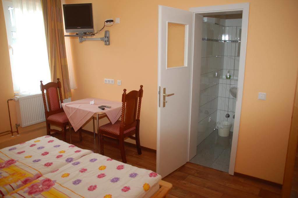Hotel Lindenhof Rhynern Buitenkant foto
